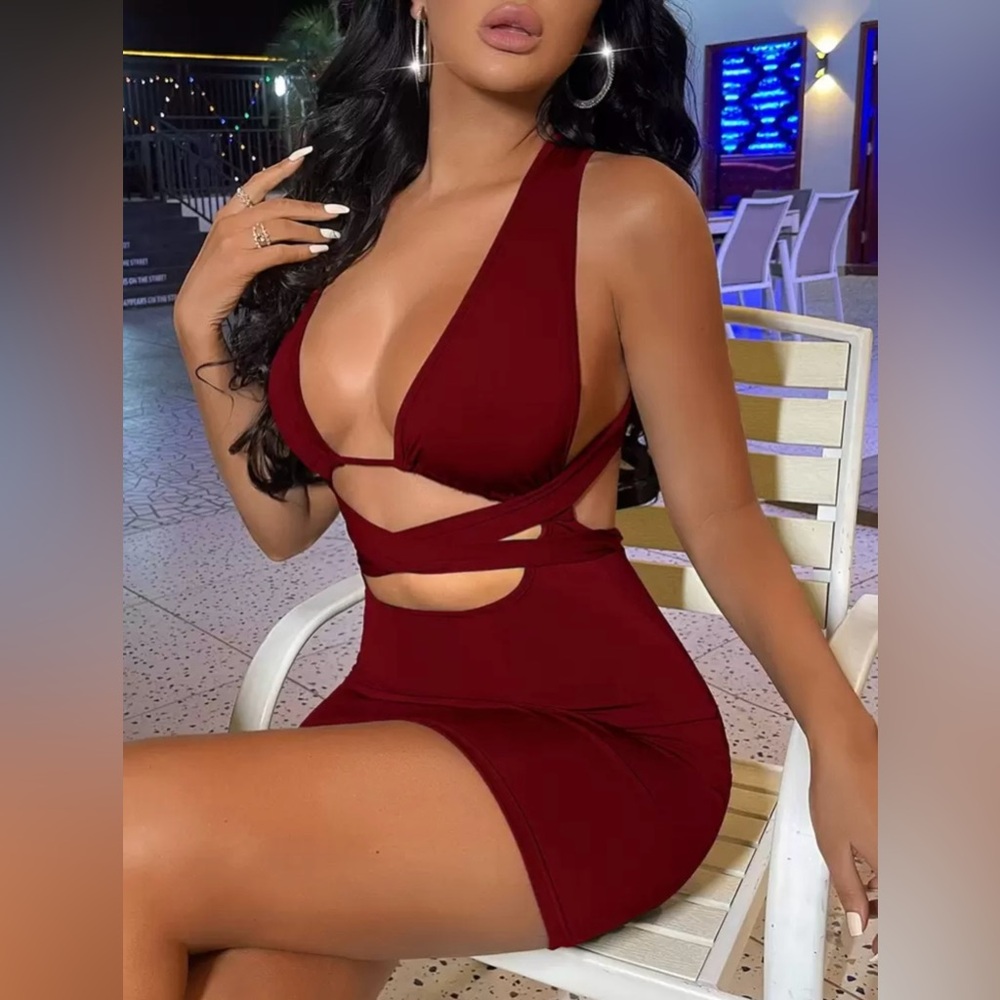 SHEIN Deep Red Backless Dress